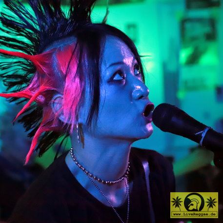 Rumkicks (Suedkorea) Punkrock City Hof - 17. November 2023 (16).JPG